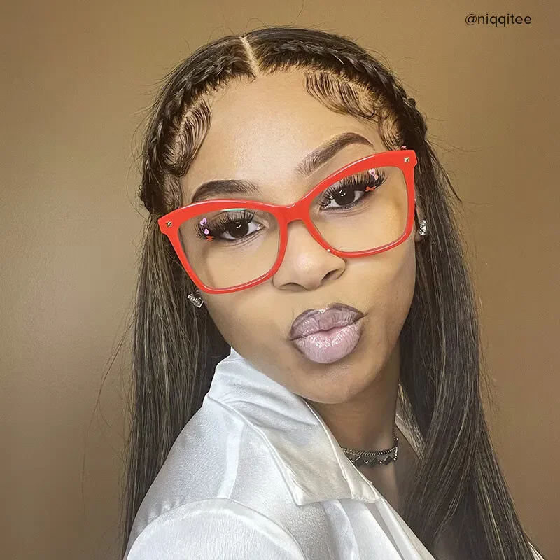 Naila Red Glasses 9